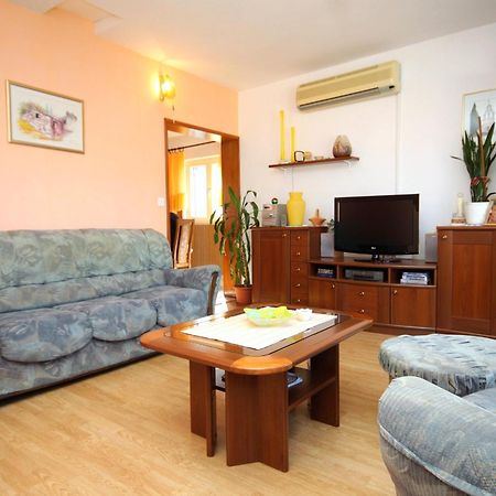 Seaside Apartments With A Swimming Pool Kneza, Korcula - 9269 Račišće Εξωτερικό φωτογραφία