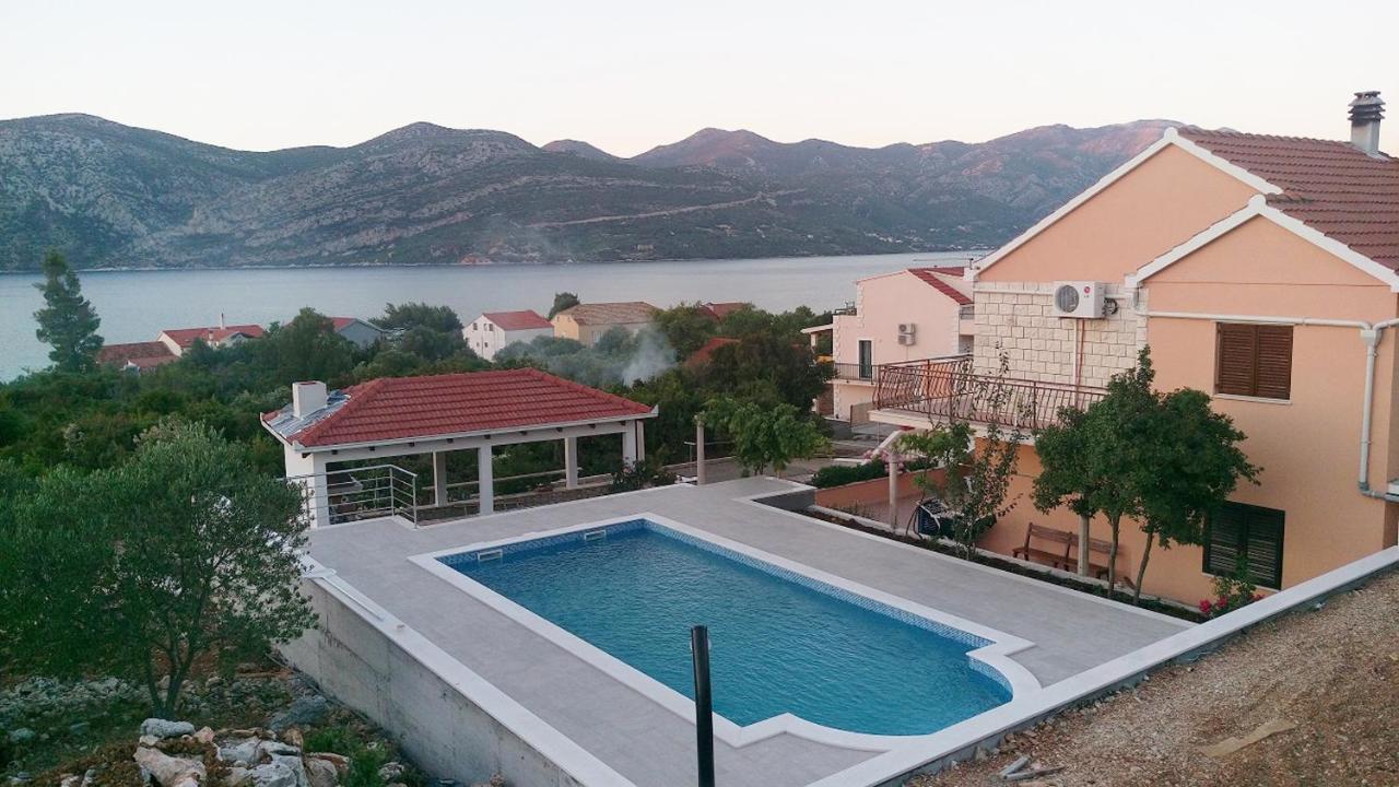 Seaside Apartments With A Swimming Pool Kneza, Korcula - 9269 Račišće Εξωτερικό φωτογραφία