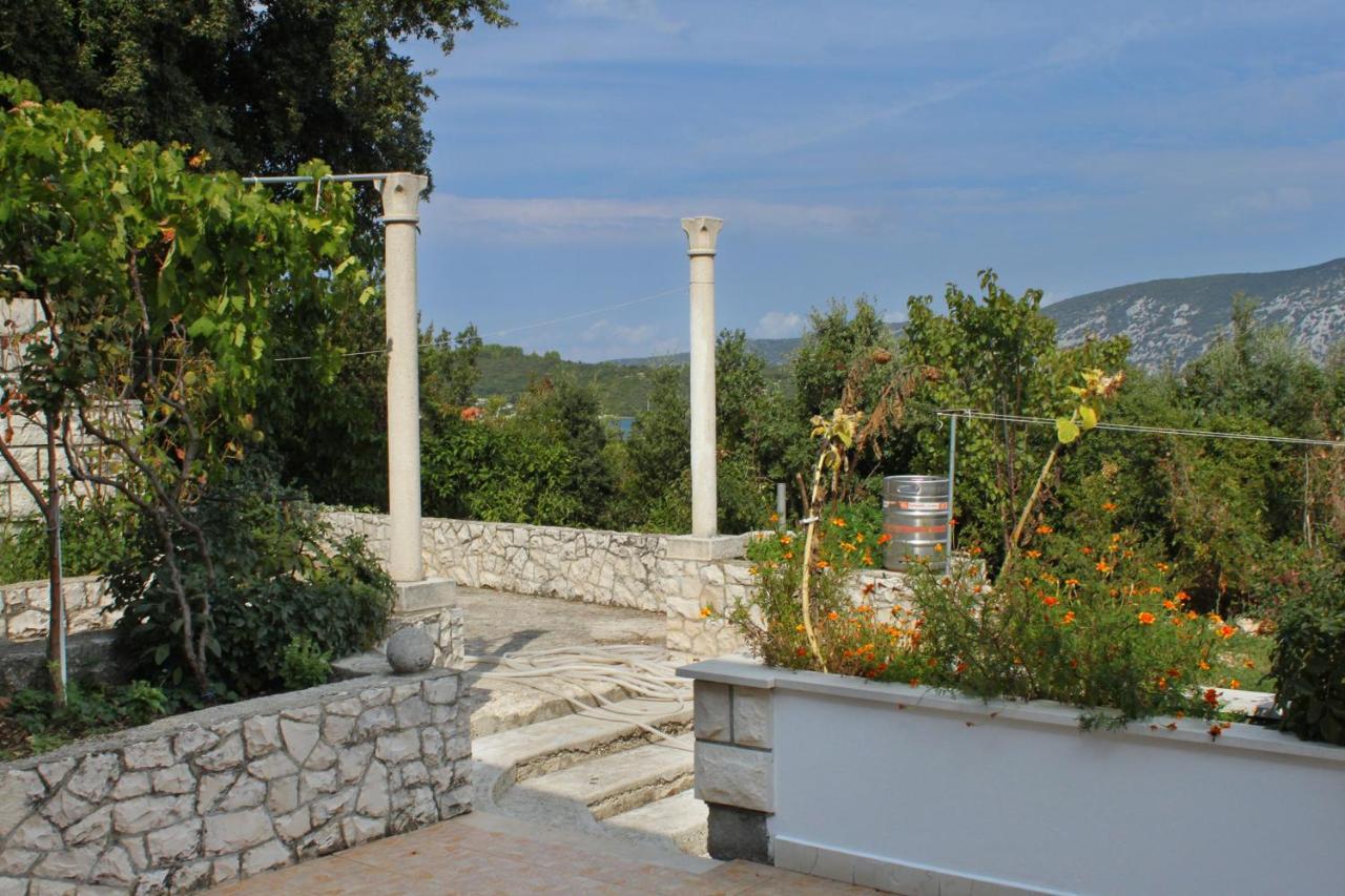 Seaside Apartments With A Swimming Pool Kneza, Korcula - 9269 Račišće Εξωτερικό φωτογραφία