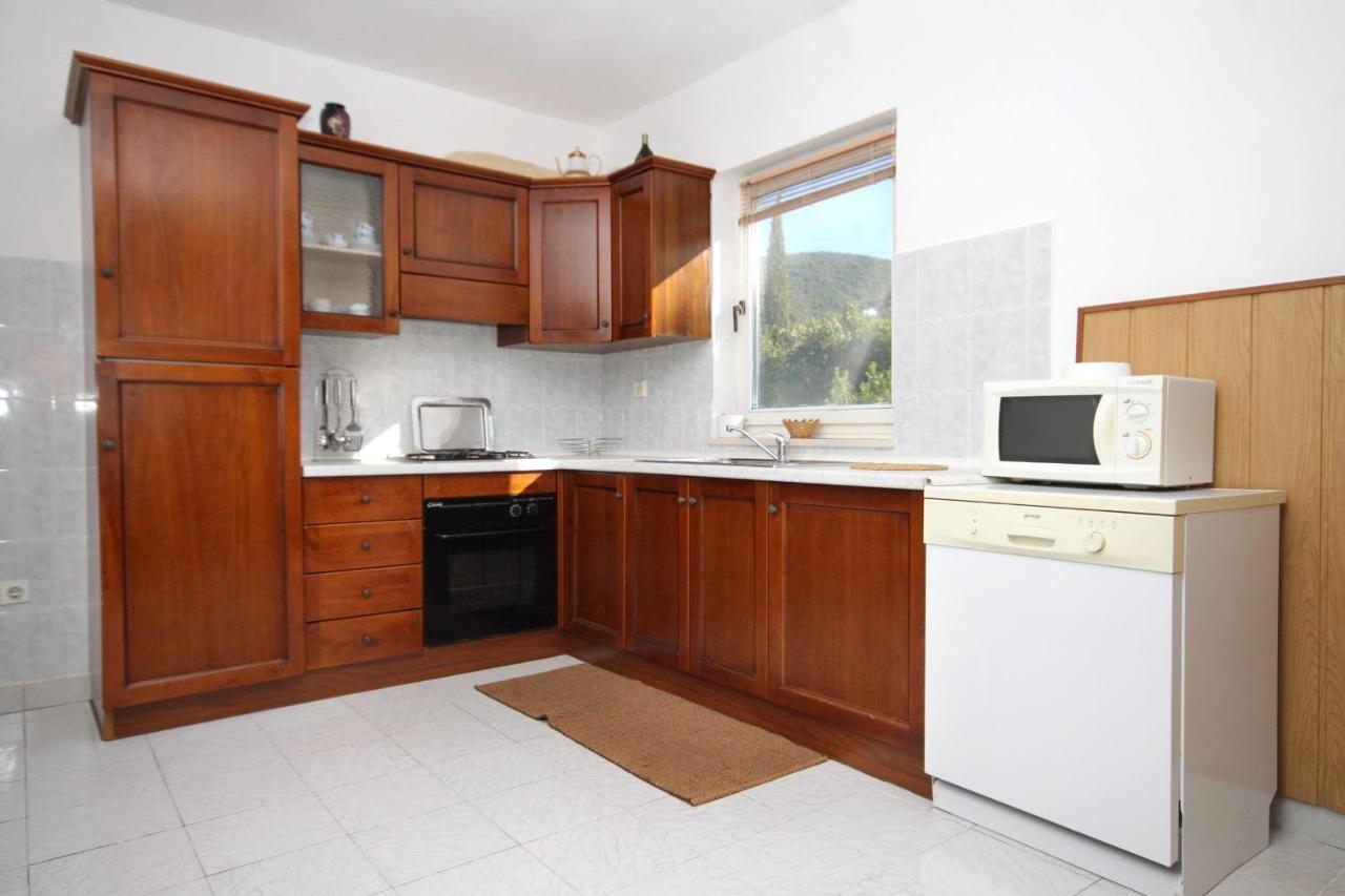 Seaside Apartments With A Swimming Pool Kneza, Korcula - 9269 Račišće Εξωτερικό φωτογραφία