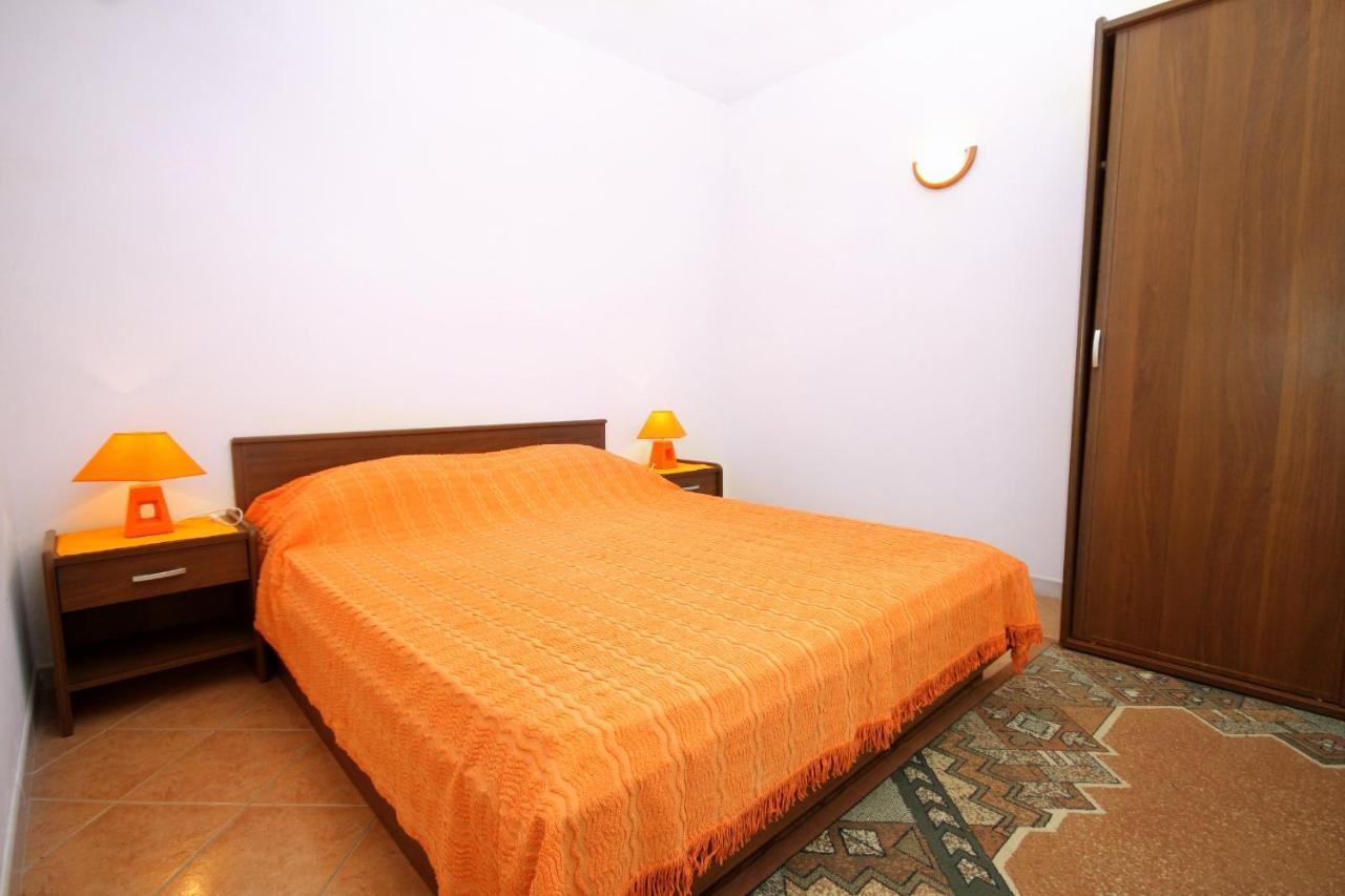 Seaside Apartments With A Swimming Pool Kneza, Korcula - 9269 Račišće Εξωτερικό φωτογραφία